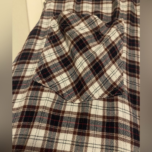 Lucky brand thin button down - Picture 3 of 4